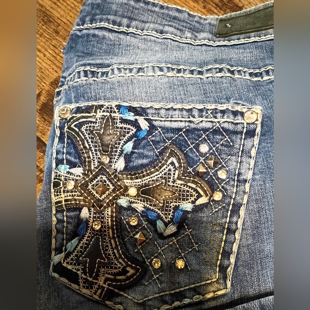 Two Women's Size 16 Jeans w/ Bling Cross Beautiful Stitching Boot Cut Pre-owned